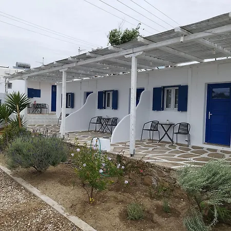 ホステル Nikos Mykonos Town