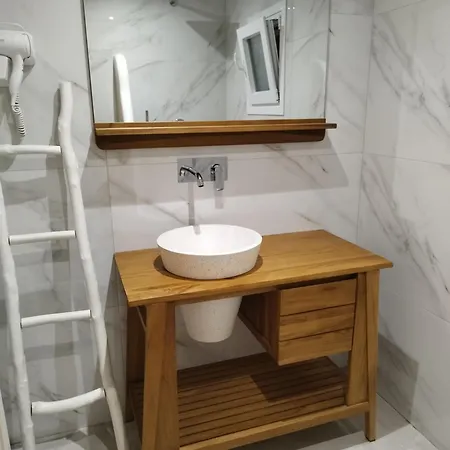 Nikos Hostal Mykonos Town